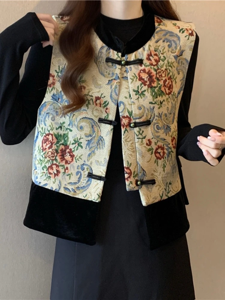 New Chinese Style Vest National Style Set For women's Unique Retro Buckle Tang Suit Skirt  Women Elegant Vest Traditional Vest