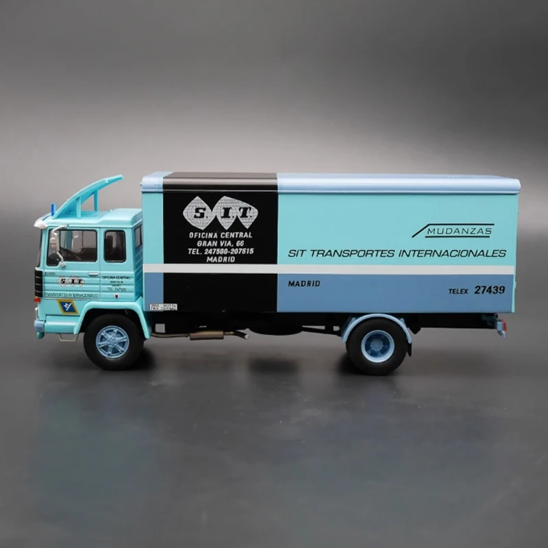 

IXO Diecast 1/43 Scale Pegaso 1080 1972 Truck Alloy Car Model Adult Collectible Souvenirs Boy Toys Gifts Static Ornament Display