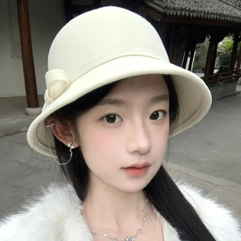 French Elegant Children's Hepburn Style Fisherman Hat Versatile Face Enhancing Small Dome Bucket Hat for Ladies