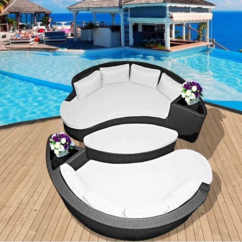 Pool Lounger & Courtyard Round Outdoor Bed - Bird's Nest Rattan Sofa, Beach Chair for Outdoor Relaxation