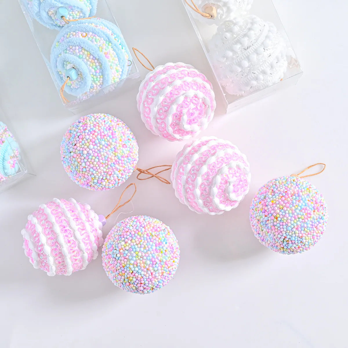 

New Cute Colored Foam Ball Macaron Christmas Tree Pendant Christmas Party Atmosphere Decorations New Year Christmas Ball