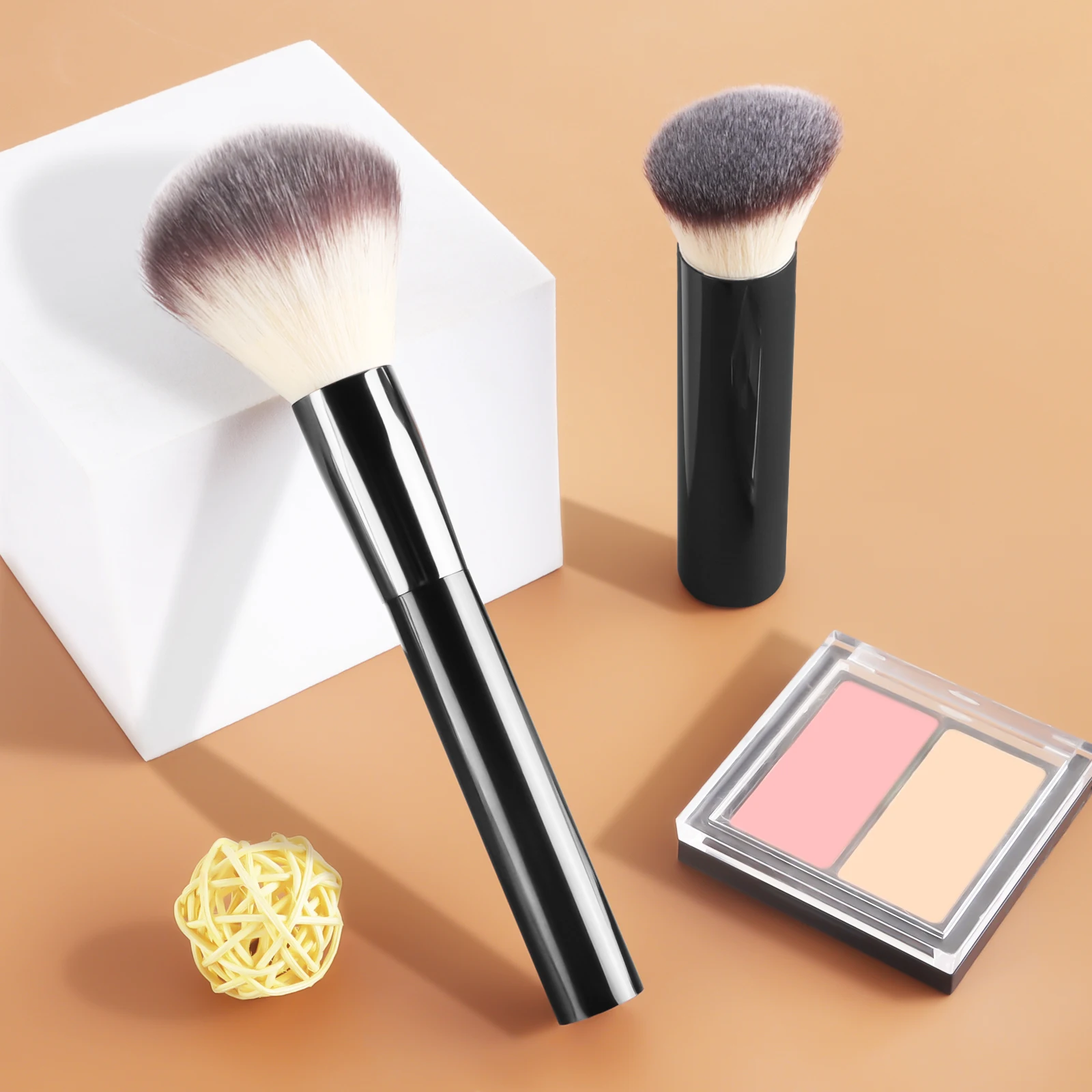 Deux pinceaux pour fard à joues en poudre, pinceau pour lifting du visage, outils de beauté portables multifonctions, forme du visage, pinceau pour surbrillance et contour, novice