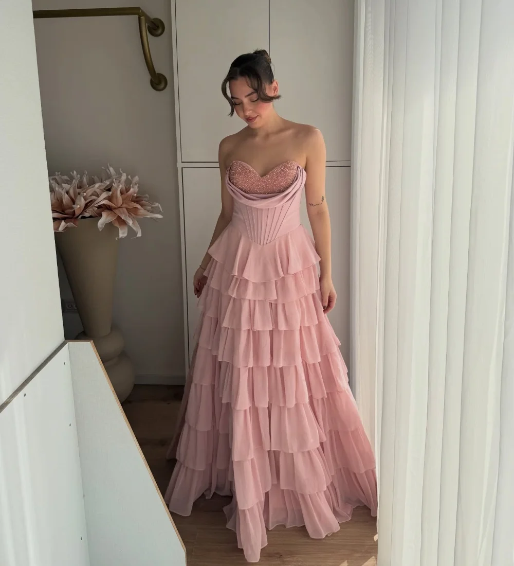 Vestidos Largos de Noche Personalizados de Estilo Moderno Rosa, con Pliegues de Gasa, Cuentas en Capas, Lentejuelas, Corte en A, Escote Corazón, Alta Calidad