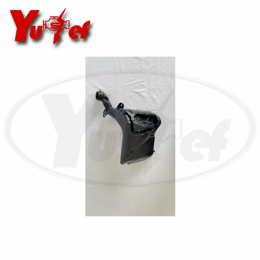 Auto Body Parts High Quality Windshield Washer Water Tank Bottle for Tesla Model 3 1562214-00-A 1090850-01-H