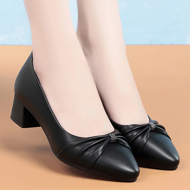 Women Causal Pumps Pointed Toe Office Spring Autumn Shoes Butterfly  Shoes Black Comfortable Slip on Soft Leather Shoes