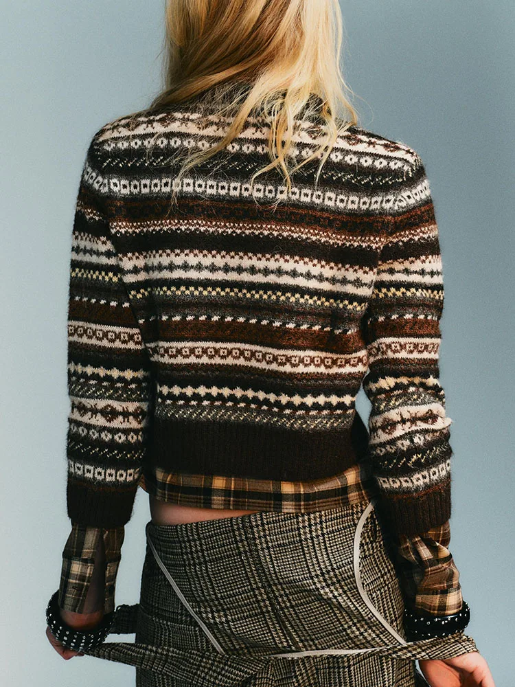 スイートでファッショナブルなニットセーター 2025年冬新作 快適でどんなコーデにも合うカジュアルな長袖セーター