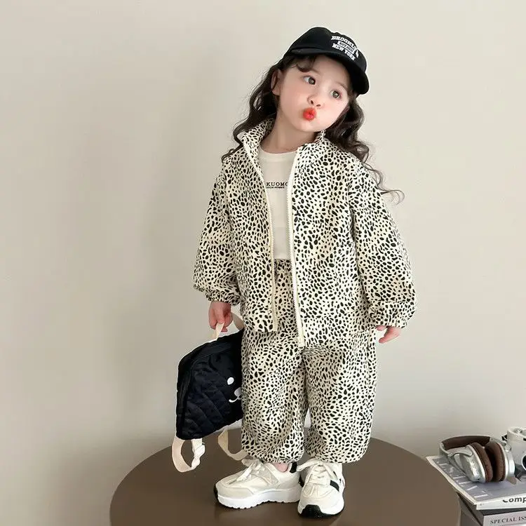 Girls Spring and Autumn Set 2026 Jacket New Children Baby Autumn Western Casual Leopard Pattern Two Piece Set