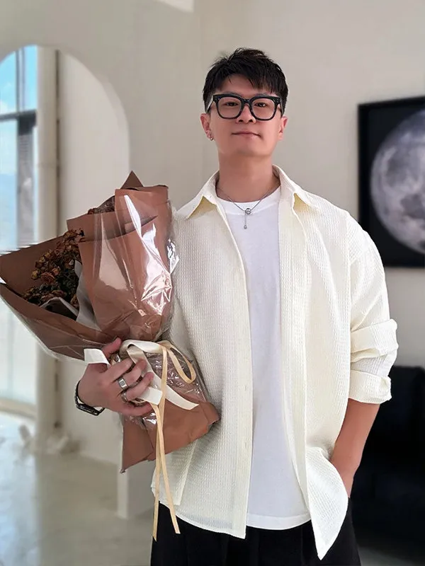 

White Long Sleeve Men's Shirt Jacket Spring Autumn Lightweight Mature Style Korean Version High-End Feeling Inner Wear Layering