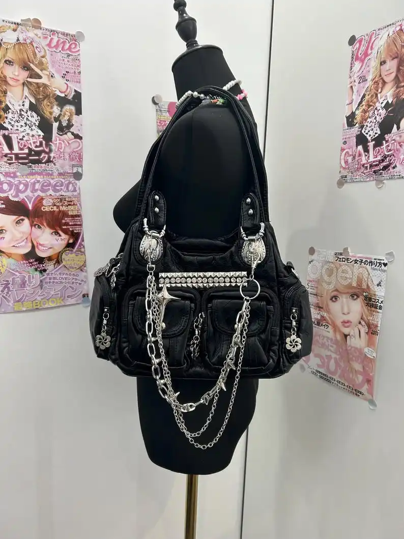 Black Y2K Hobo Shoulder Bag Silver Spike Chain Rhinestone Stud Handbag Gothic Punk Multi Pocket Faux Leather Streetwear Tote Bag