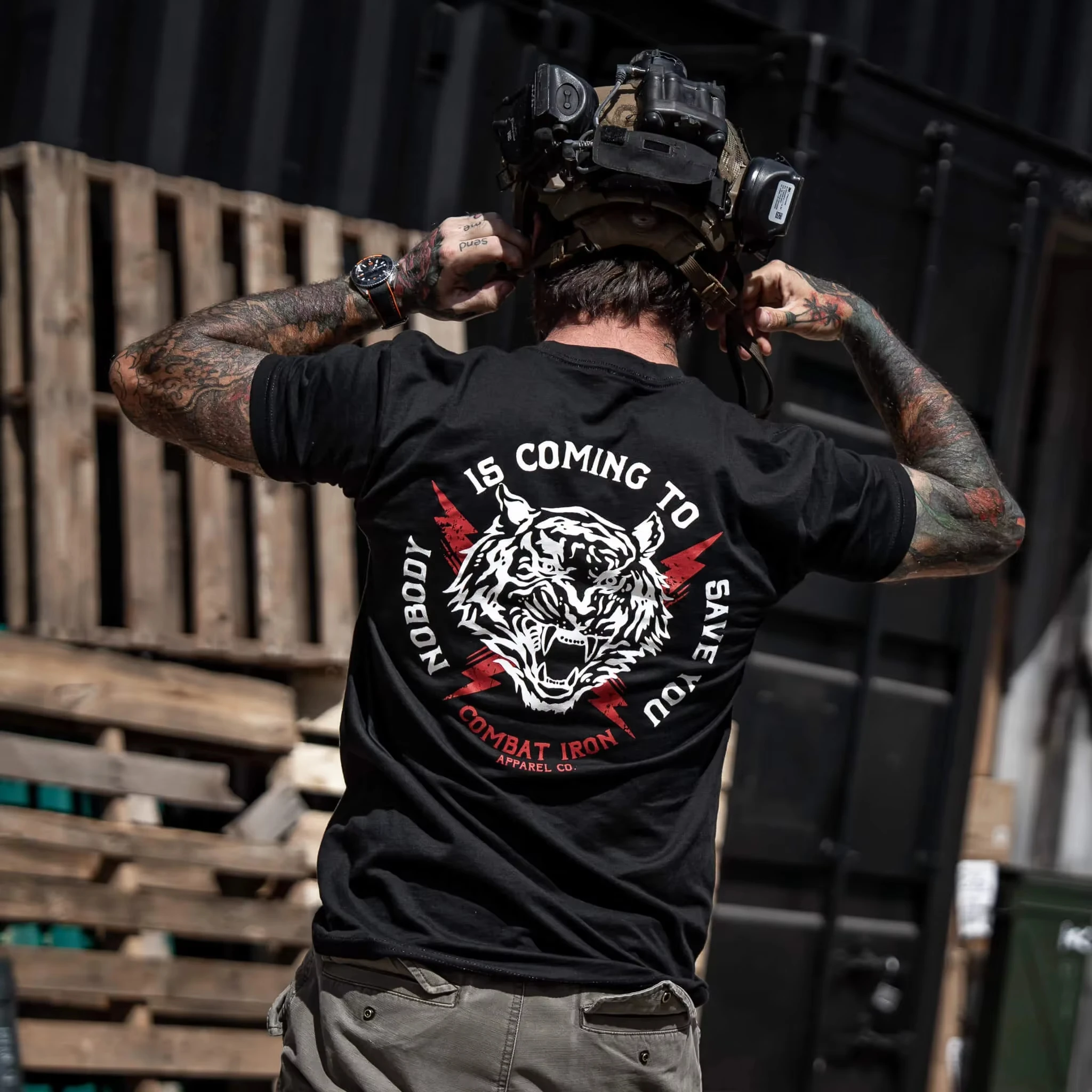 

No one comes to save your patterned printed men's T-shirt summer pure cotton outdoor sports short-sleeved shirt