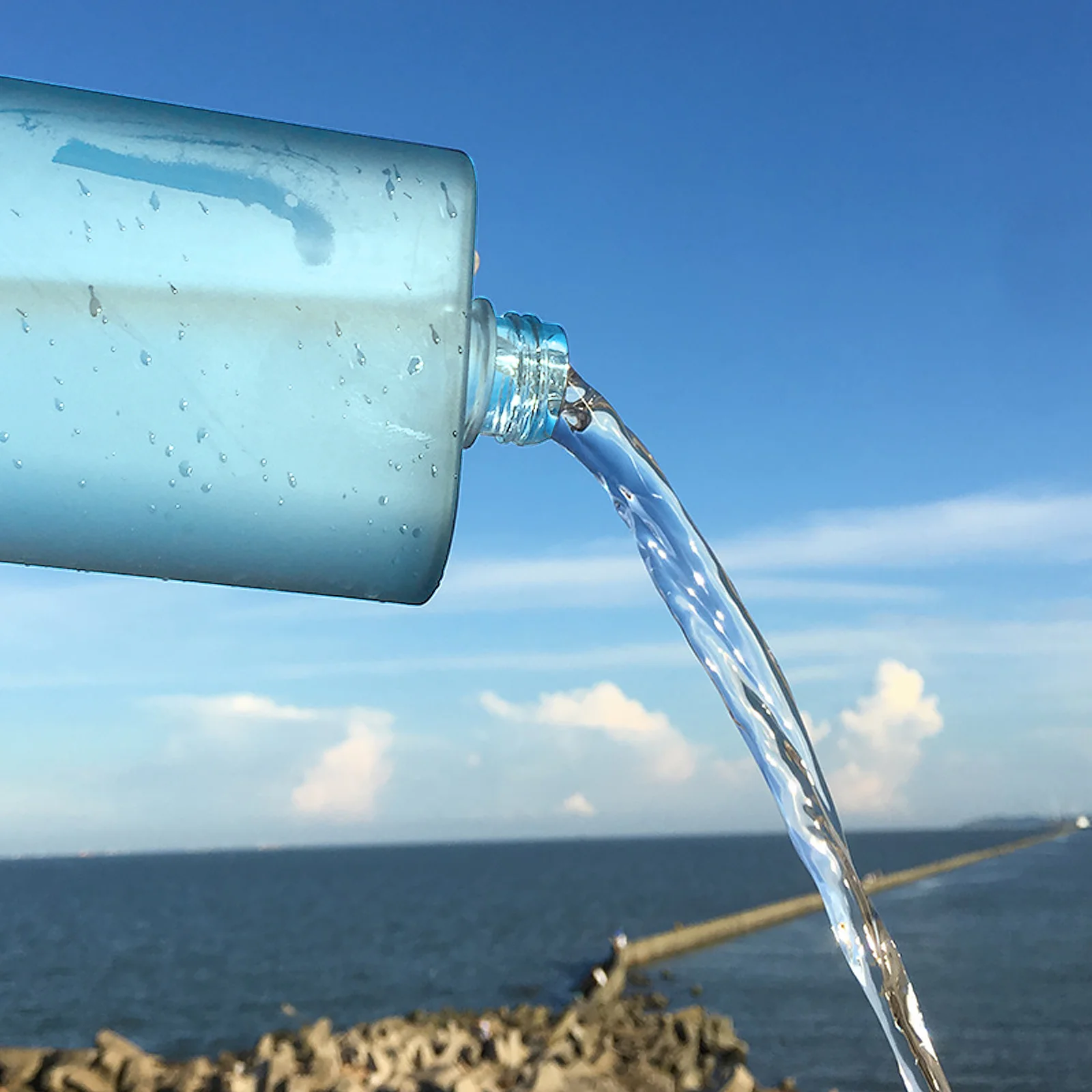 

1Pcs Sports Water Bottle Portable Plastic Kettle Travel Outdoor Leakproof Fitness Drinking Holder Portable Water Bottle