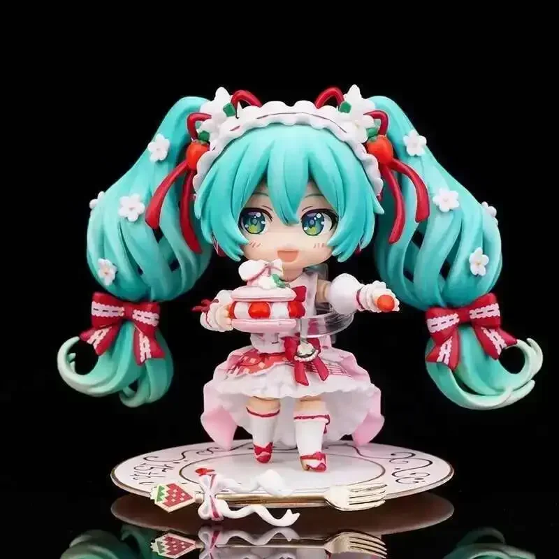 # 1939 Hatsune Miku Anime Figure 15th Anniversary Strawberry Miku Action Figure Collection Modello Doll Toys Regalo