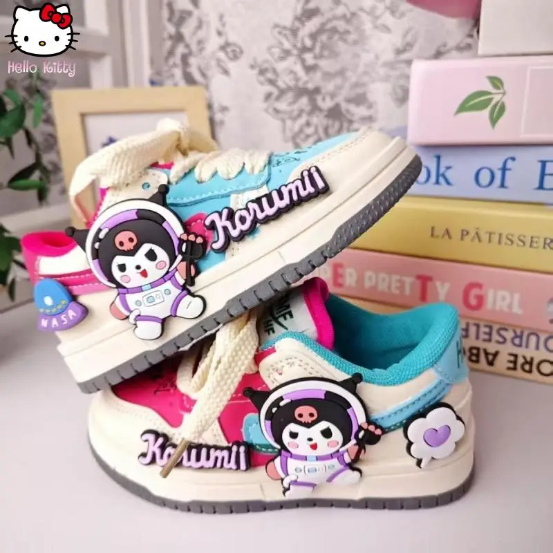Kawaii الفتيات Kuromi أحذية رياضية أنيمي الربيع الصيف الكرتون جديد أبي أحذية سانريو أحذية مجلس عادية خفيفة الوزن لينة وحيد الأحذية