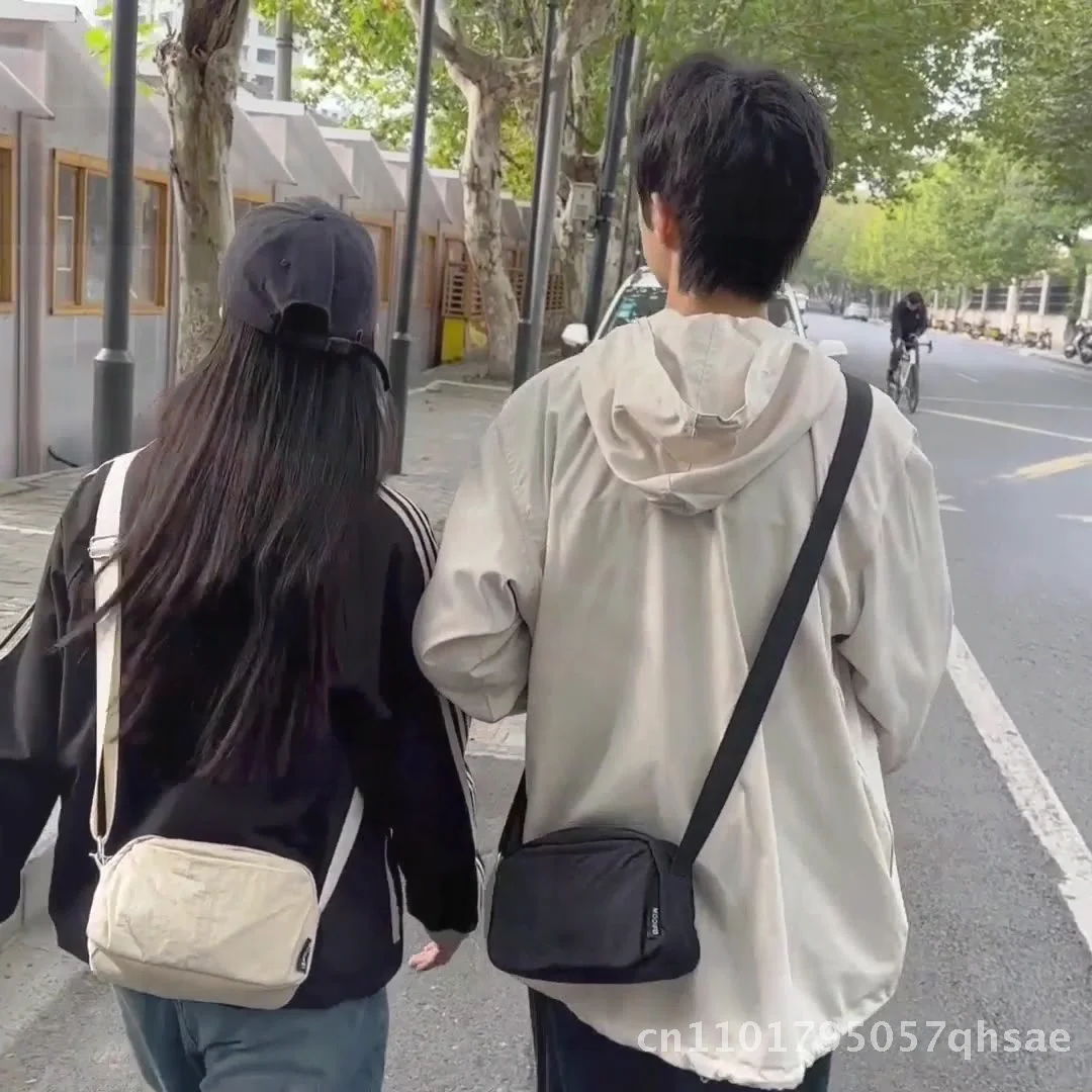Women's Nylon Messenger Bag Casual Street Fashion Shoulder Bag Lightweight Small Square Oxford Cloth Bag for Couples