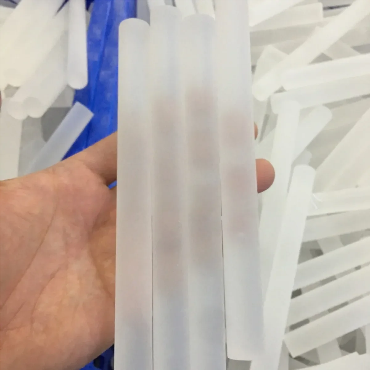 Naxilai 10pcs Acrylic Solid Frosted Rod Plexiglass Rods Decorative Light Guide Props Plant Stakes 500mm Long