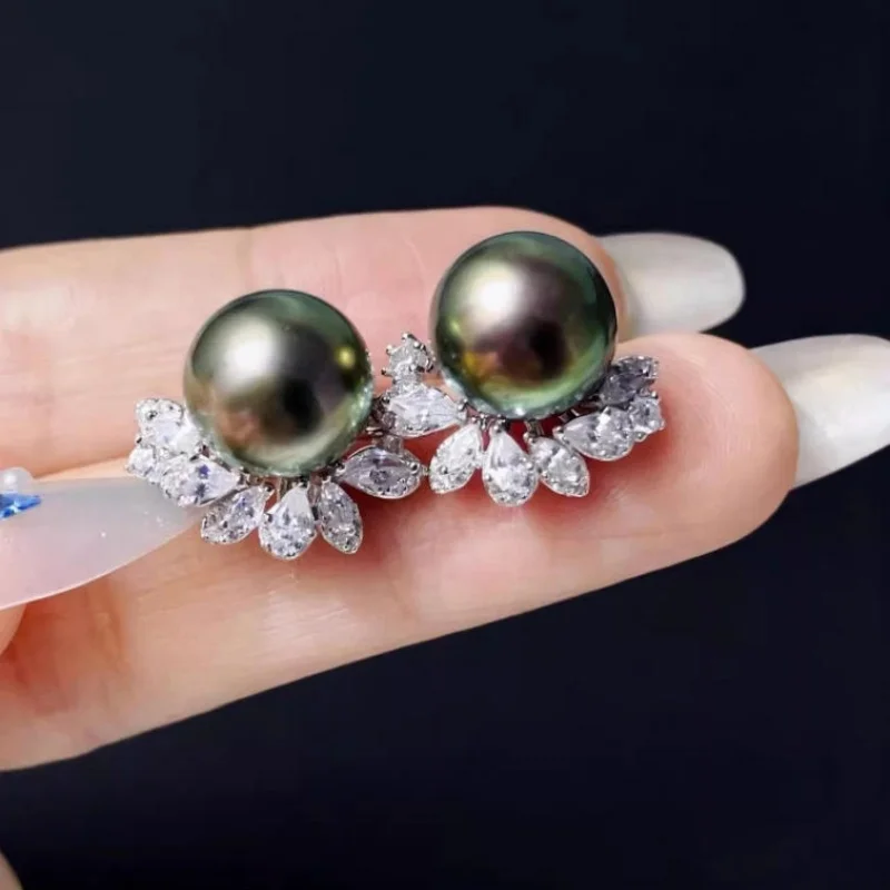 squisiti-orecchini-con-perle-verdi-nere-rotonde-del-mare-del-sud-di-qualita-aaaa-da-10-11-mm-925s