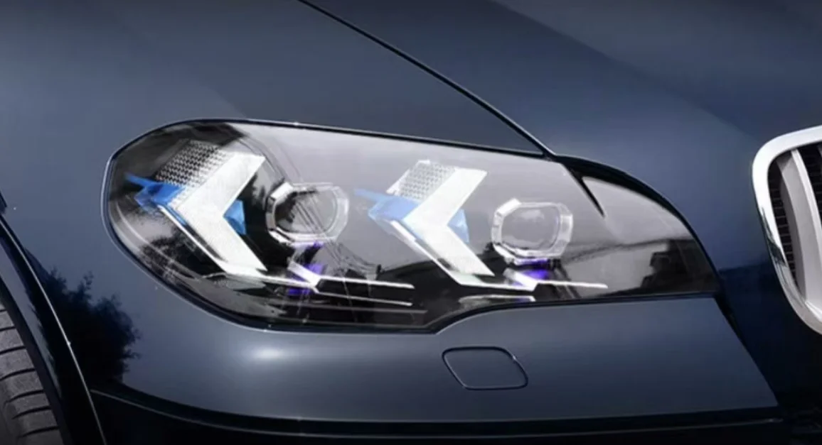 

Для BMW X5 E70 E71 светодиодные фары в новом состоянии с модификацией цветовой температуры 6000k