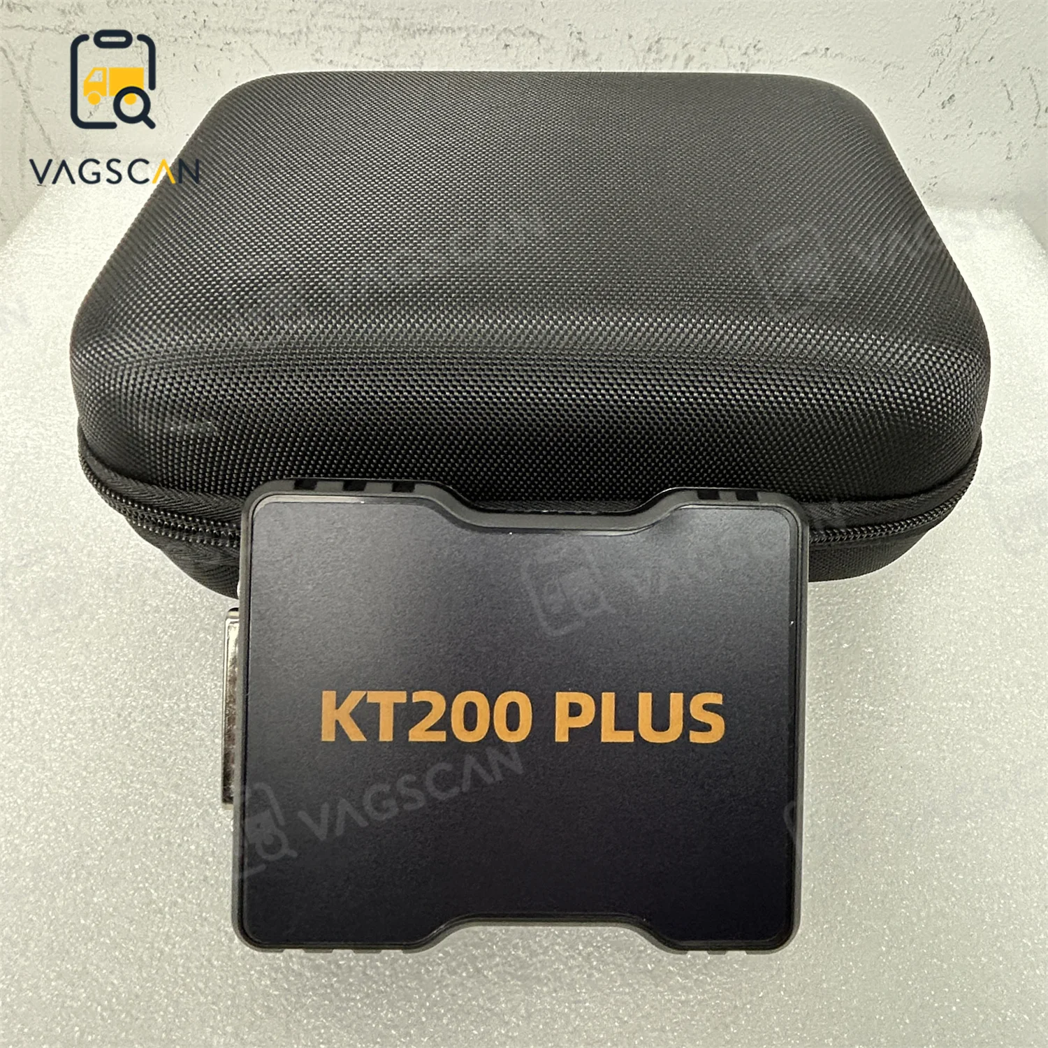 

Программатор ЭБУ KT200 Plus: автономная работа, чтение/запись/клонирование через OBD/режим Bench, поддержка DTC off/Immo off/Map