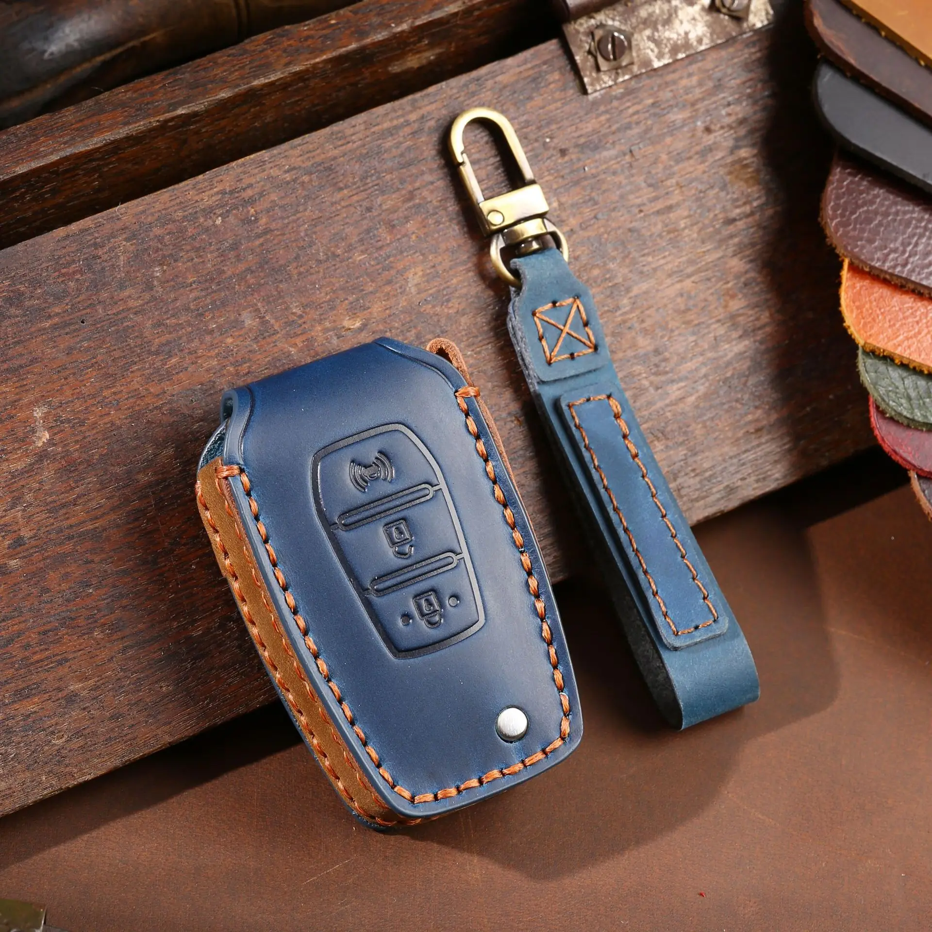 Luxury  Leather Car Key Case Cover Fob Holder for SsangYong Kyron 2 Sanka Actyon Korando Tivoli 3 Buttons Keychain Shell