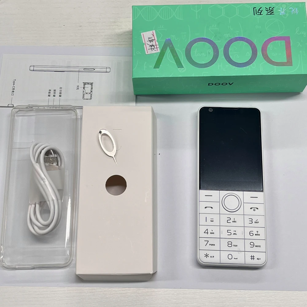 DOOV R77 Pro 4G Klawiatura z ekranem dotykowym Telefon komórkowy z aparatem 5 MP 2,8 cala 3 GB + 32 GB 3000 mAh Smartfon Whatsapp Klawiatura hebrajska