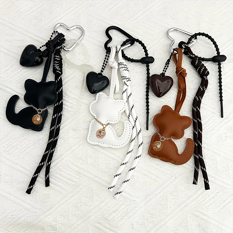 Korean Style PU Leather Cat Keychain, Niche Heart Tassel Bag Charm & Ins Style DIY Pendant