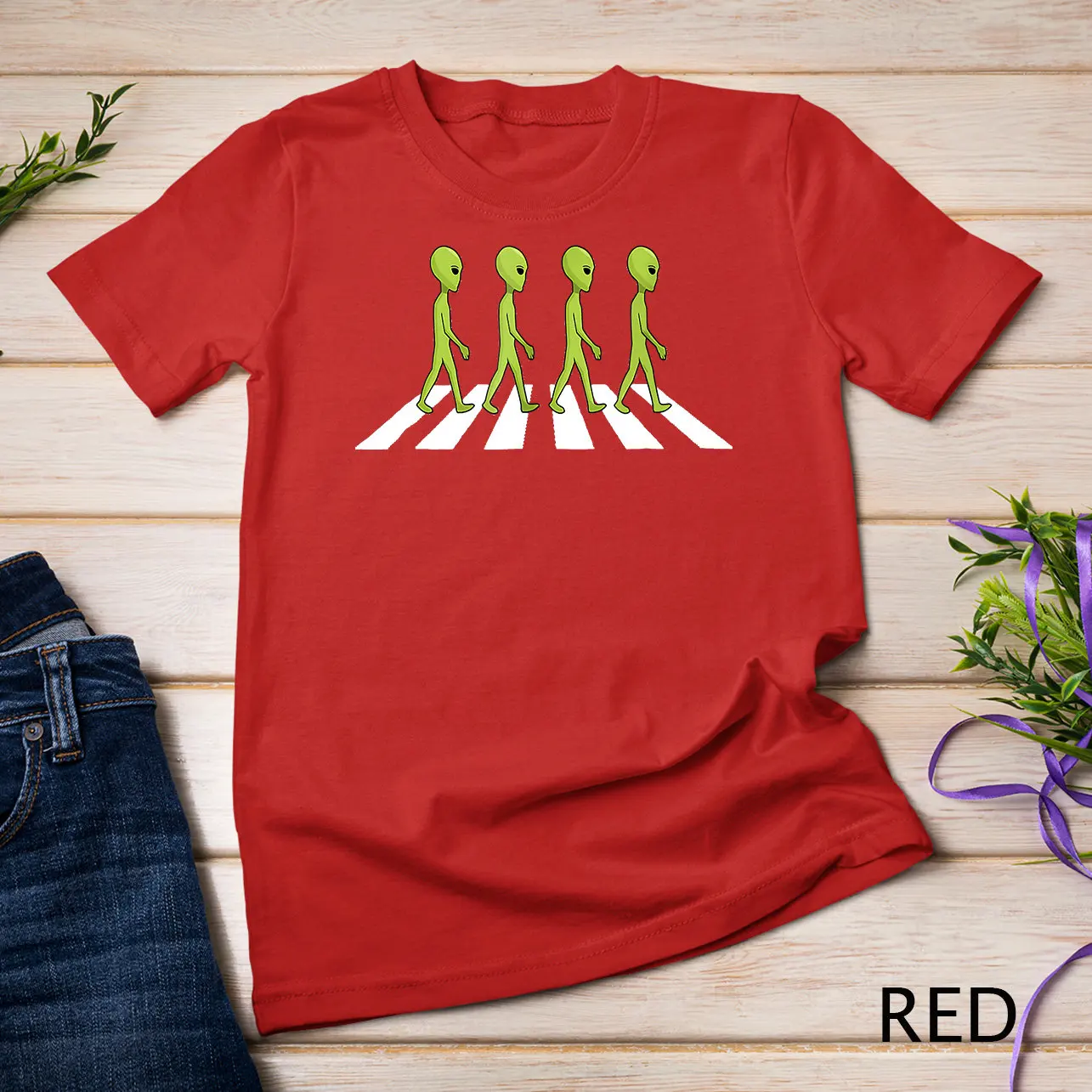 Aliens Crossing And Walking Across Road Funny Alien T Shirt Sweat