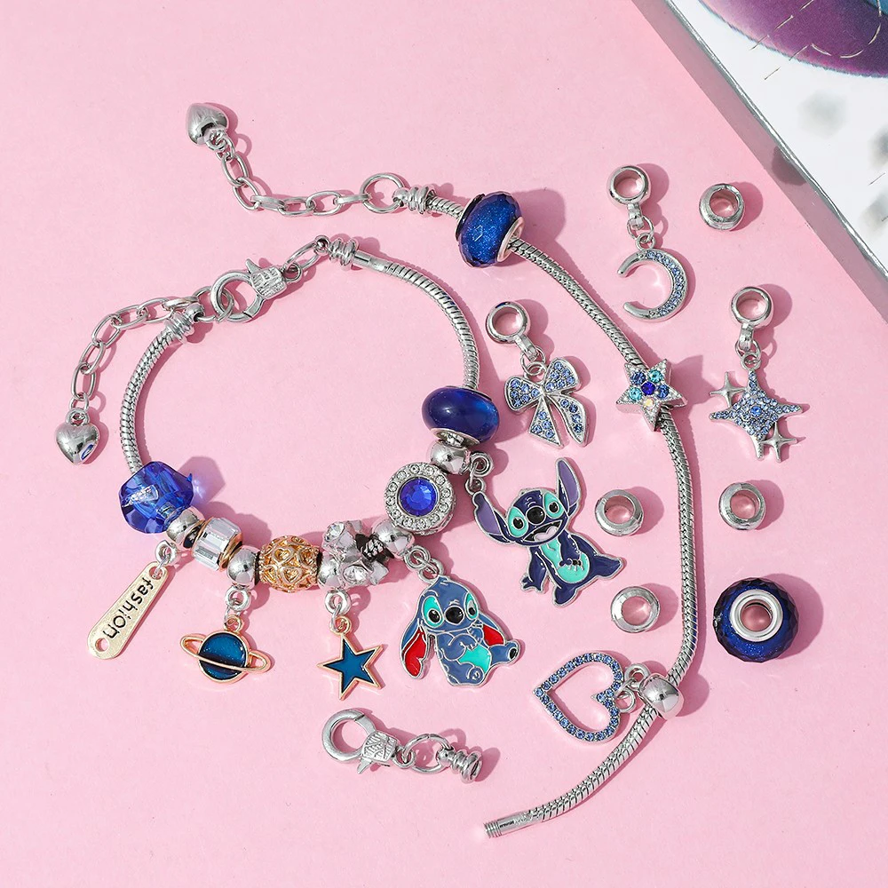 Dijes de Lilo y Stitch de dibujos animados de Disney, caja ciega sorpresa de Adviento, pulsera de moda de punto DIY para regalos de juguetes creativos de cumpleaños