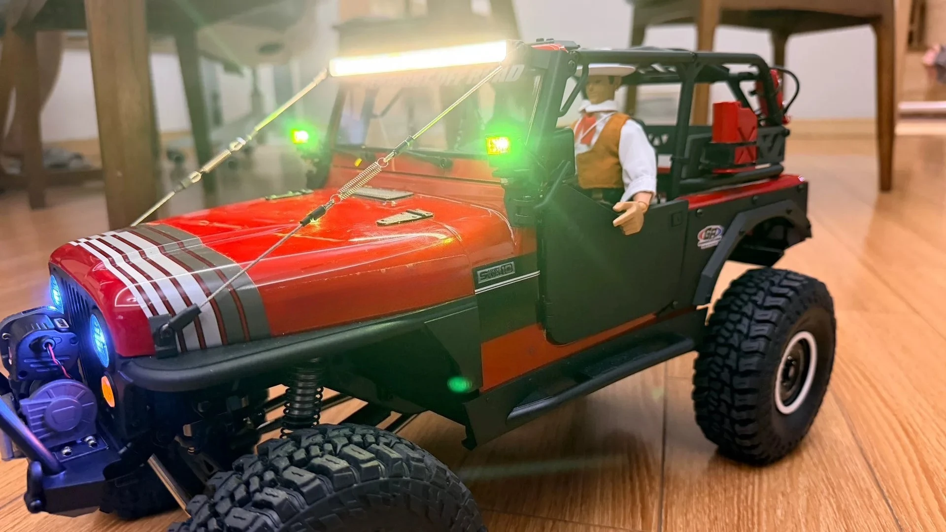 Roof Light Bar for Axial SCX10 III Jeep CJ-7 1/10 RC LED Roof Lamp Upgrade Parts Scale Accessories Warm White & Pure White Light