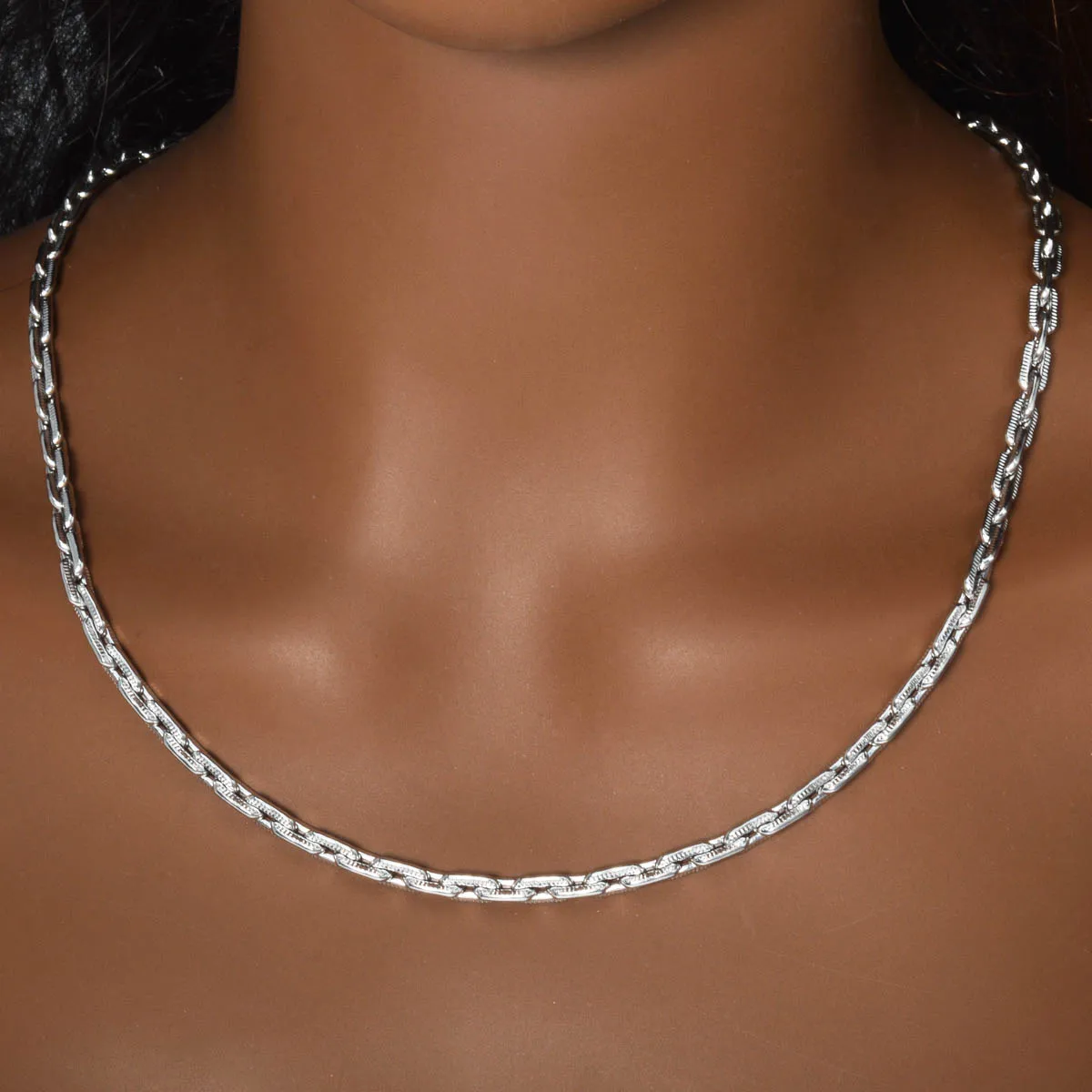 

Stainless Steel Chain Necklace Silver Color Simple Stylish Design For Men Women Jewelry Perfect For Layering Daily Wear Gift