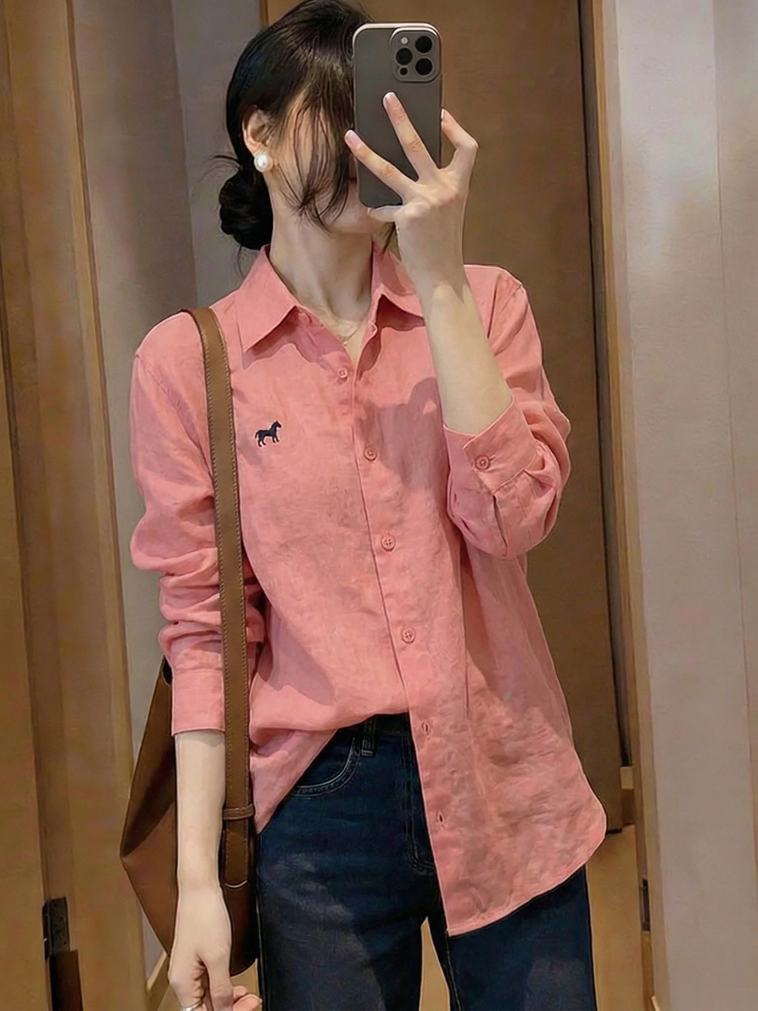 

Elegant Thin Pink V-Neck Shoulder Shirt Women's plus Size Summer New Style Korean Loose Fit Long Sleeve Office Wear