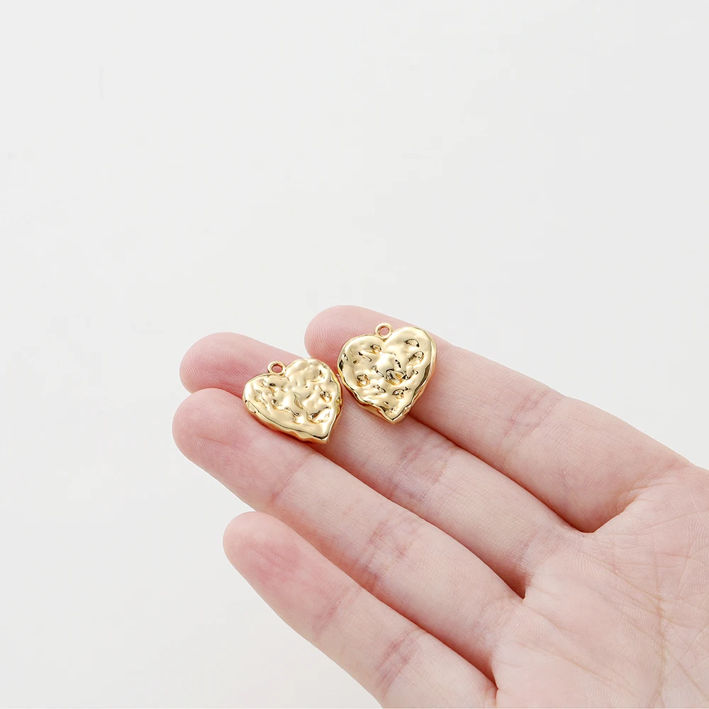 4Pcs 16*17mm 14K/18K Gold Color Plated Brass Heart Pendants for DIY Necklace Charms Pendant Jewelry Making Accessories