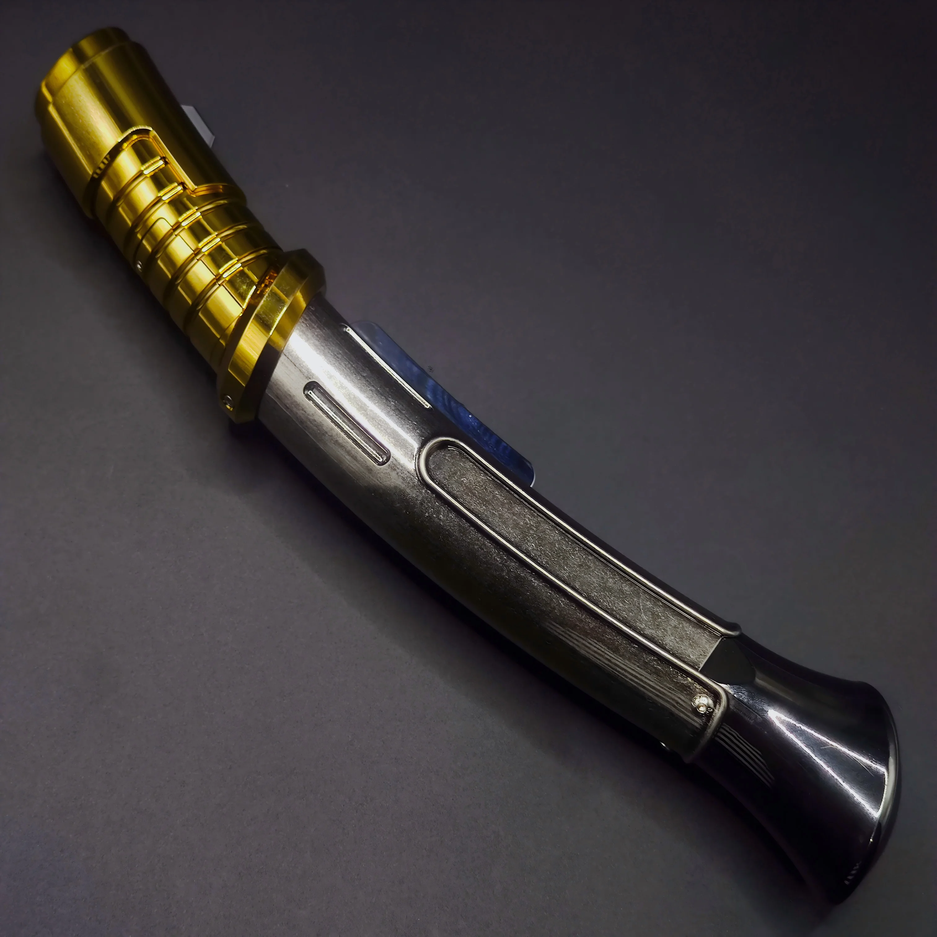 

KI Lightsaber Neopixel Sensitive Smooth Swing Metal Heavy Dueling RGB Pixel Toys Cosplay Game Movie Prop