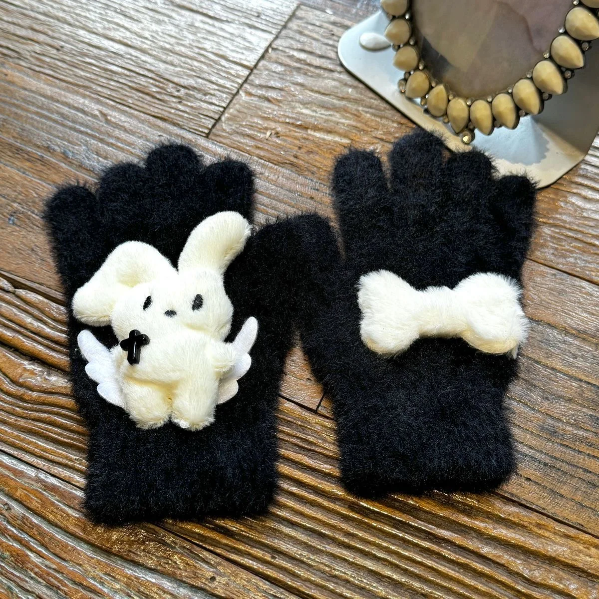 Kawaii Fur Winter Thickened Gloves Fullfinger Y2K Women Lolita Landmine Rabbit Bone Gloves Mittens JK Accessories New Year Gift