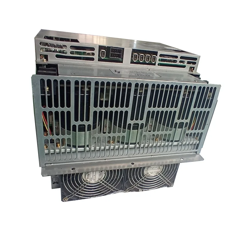 Driver motore controller PLC MDUE-SE servoazionamento Okuma originale al 100% MDUE-SE