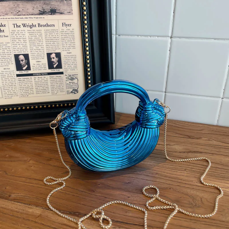 

Famous Designer Genuine Leather Messenger Bag Crossbody For Women Elegant Classic Popular Tote Bags Comfy