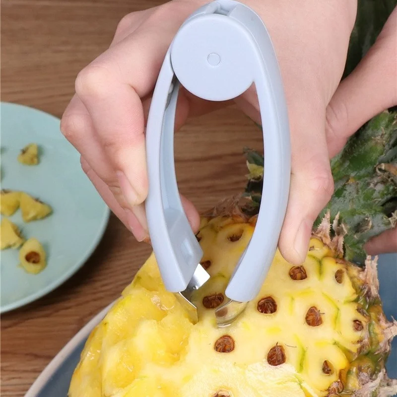 Pineapple Corer Slicer Cutter Pineapple Eye Remover Clip Strawberry Huller Fruits Peeler Stainless Steel Kitchen Knife Gadgets