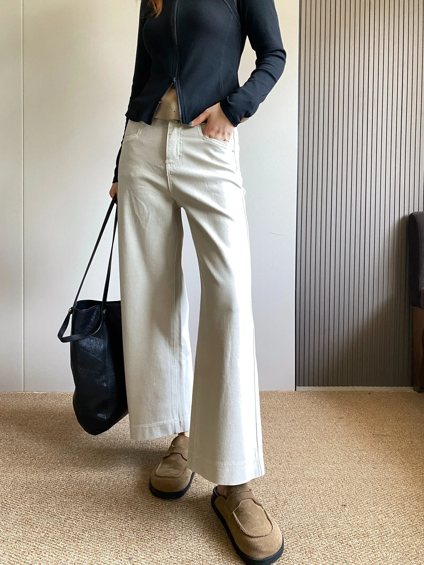 

Женские джинсы с высокой талией, широкими штанинами и прямым кроем, весна 2026, новинка, свободные, стройнящие, из мягкого денима, повседневные брюки