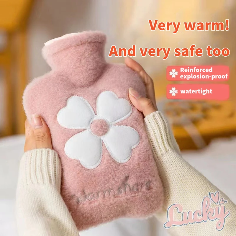 

1PC 2000ml Portable Velvet Petal Heat Pad Ladies' Hand and Foot Warmer Bottle Relieves Stress and Pain Hand Warmer