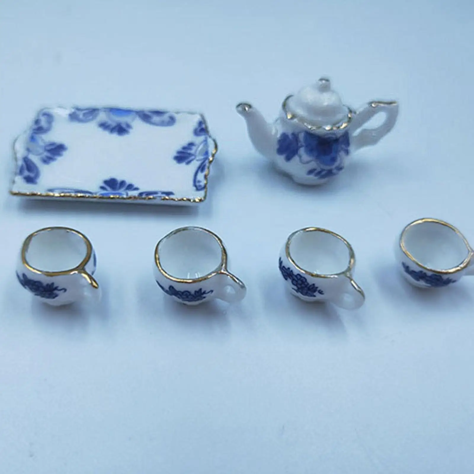 

Набор для кукольного домика: сине-белый фарфоровый чайный сервиз из 6 предметов, миниатюрная керамическая посуда для кухни кукольного домика 1:12
