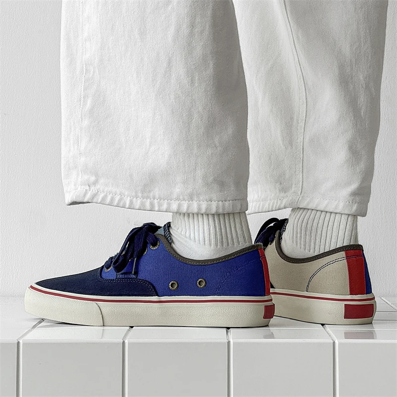 Classic Canvas Board Shoes Men's Low Cut Lace Up Sneakers Casual Walking Shoe Breathable and Comfortable Vulcanized Shoes 2025