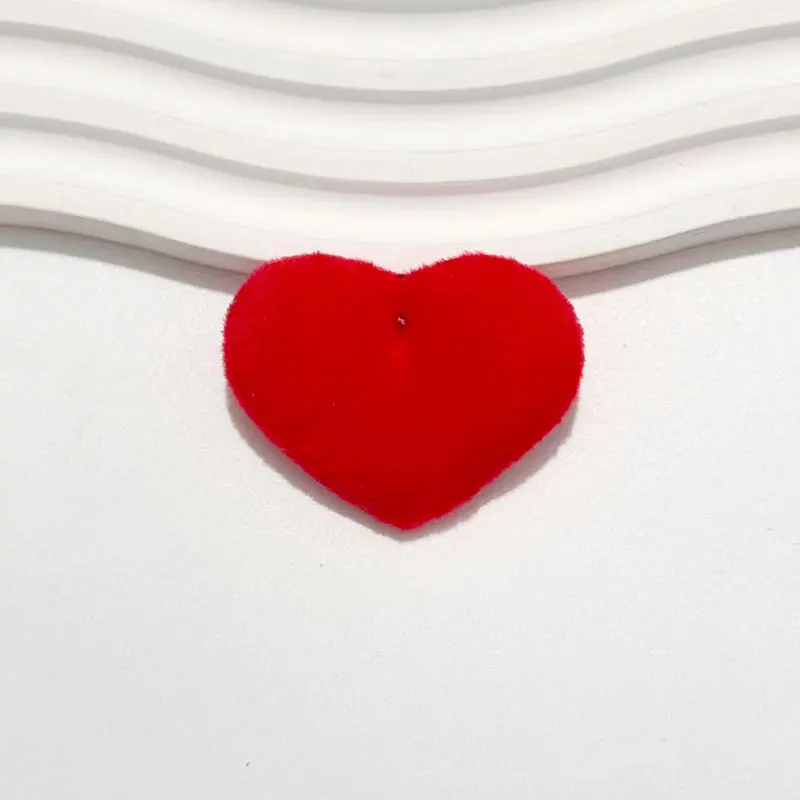 50 Stück 3,8x4,5cm Doppelseitige Filz-Herzen mit Loch für DIY-Bastelarbeiten - Schals, Handschuhe, Socken, Dekorationszubehör – Detail 7