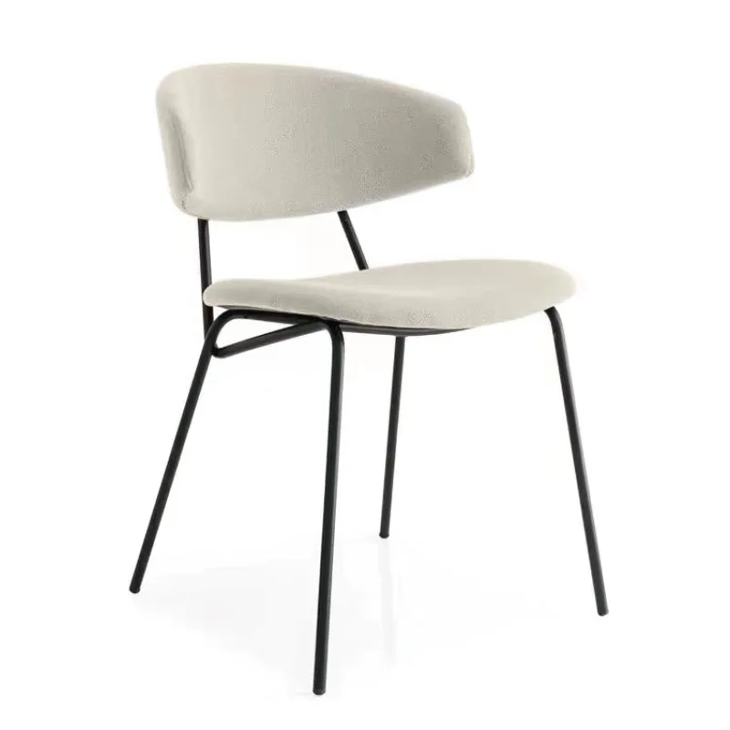 

British Fashion Fashion Armrest Cafe Restaurant Chair Wooden Seat Metal Frame Modern Design Cafe Restaurant Chair
