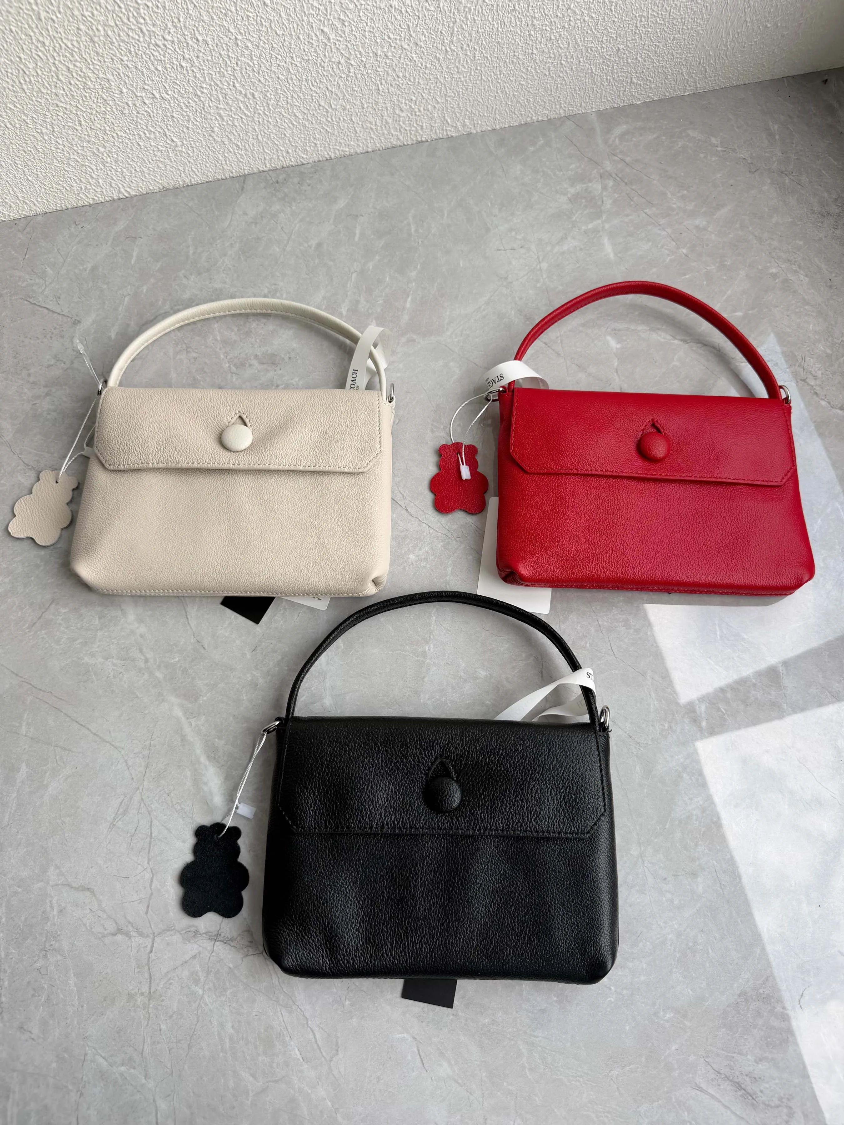 

2026 New Casual Daily Walking Bag, Minimalist Top-Grain Cowhide Handbag for Women, Button Detail Genuine Leather Small Square Ha