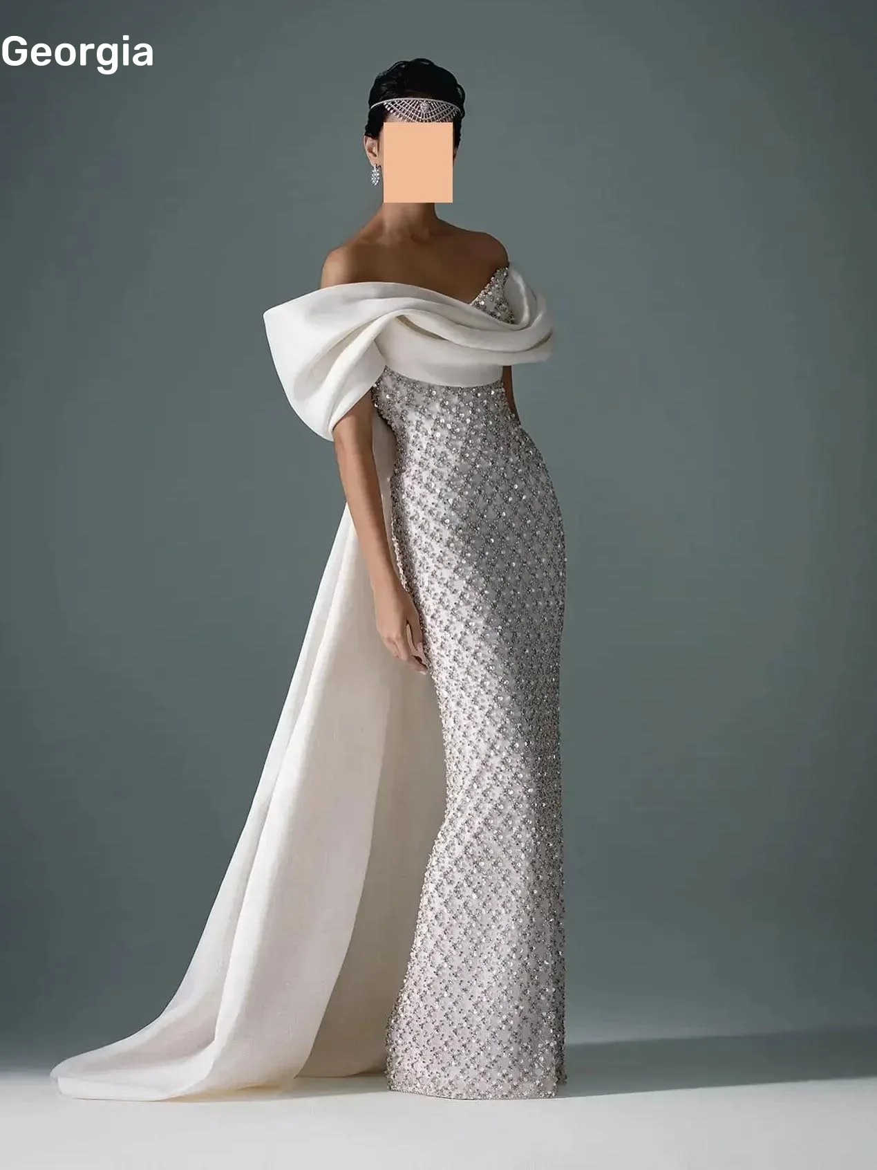 

Индивидуальные платья для выпускного вечера Русалка с открытыми плечами и вырезом Дубай Роскошное вечернее платье 2025 Длина до пола с бусинами на молнии