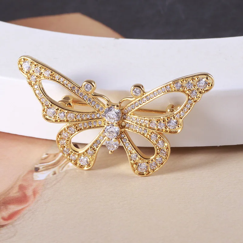 

Romantic dancing butterfly hollow design brooch