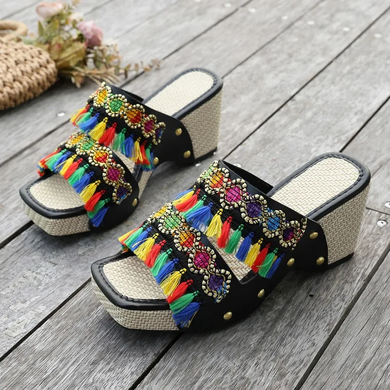 Summer Bohemian Style Fashion Thick-soled Slippers for Women with Metal Studs and Platform Heels