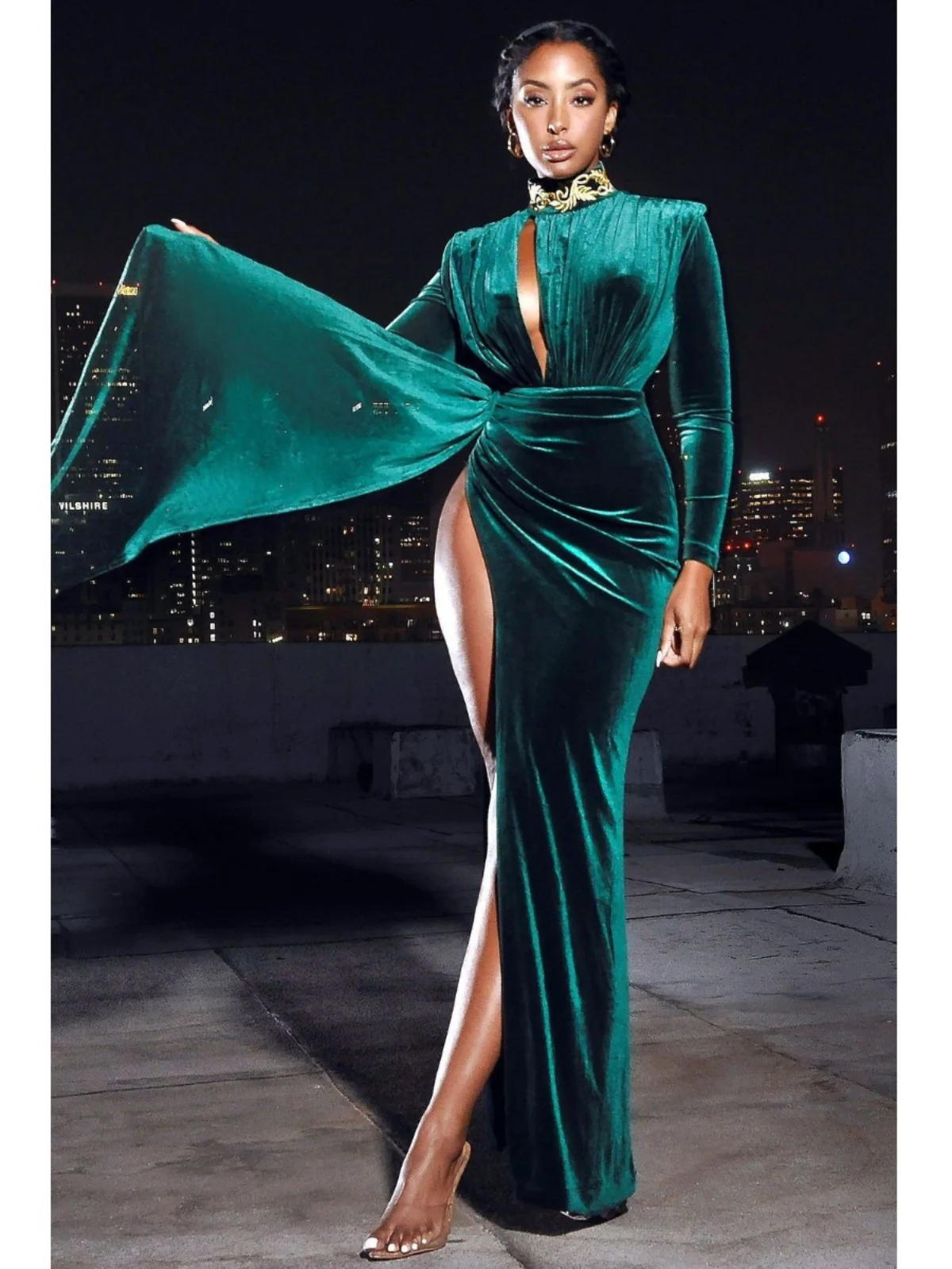 

Высококачественное роскошное сексуальное бархатное платье-макси на все сезоны в стиле Хепберн с высоким разрезом, модное женское платье