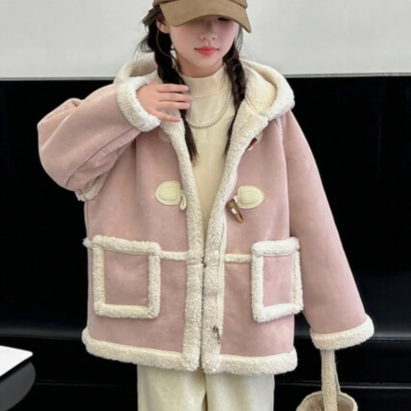 Girls' Winter Coat 2024 New Style Fur Integrated Warm Hooded Sweater with Children's Plush Thick Coat