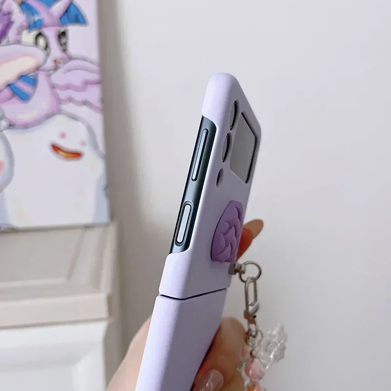Éتوي Avec سوار En Perles Colorées Ours Mignon Pour Motorola Razr 50 Ultra Couleur Bonbon Cierre Couverture Rigide Pour PC