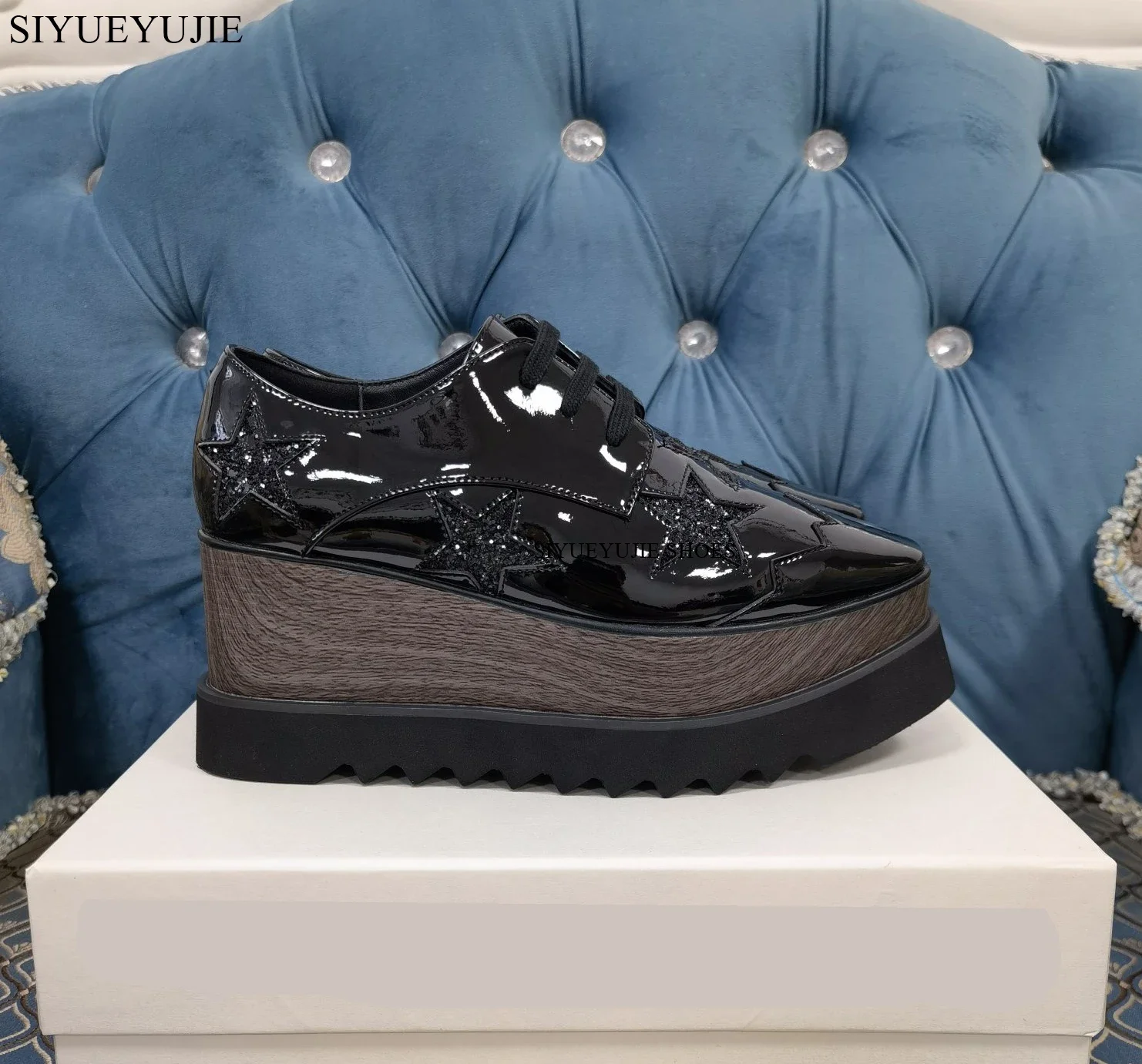 

Women's Shoes Platform Female Footwear Square Toe Autumn British Style Modis All-Match Patent Leather Ballet Flats Clogs Dress